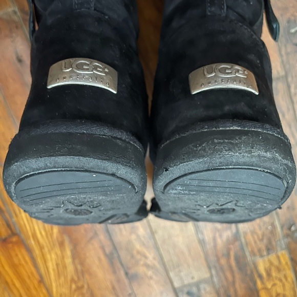 UGG 5195 Cargo II Black MidCalf Shearling Lined Pocket Boots Sz9 Used see photos - Picture 13 of 16